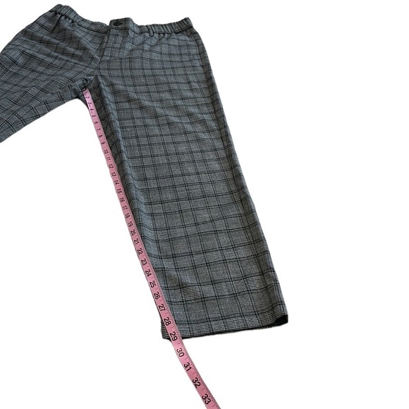 RW&CO. Gender-Neutral Checkered Dress Pant - Size Large - Picture 12 of 14
